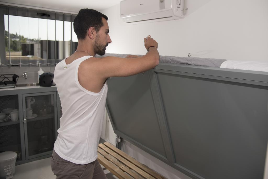Monastiraki Citycenter Sleepbox- Unspoiled Athens Apartments Eksteriør bilde